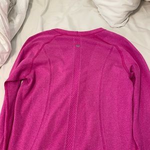 Hot pink lululemon long sleeve